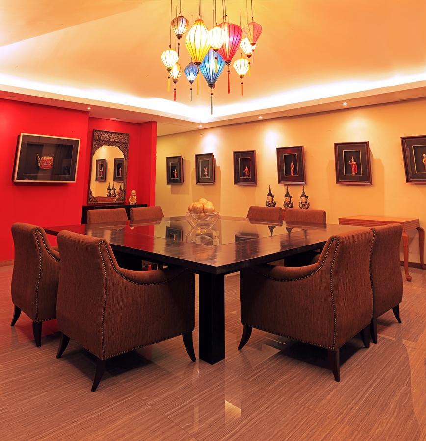 The Oriental Luxury Suites Batangas Exterior photo