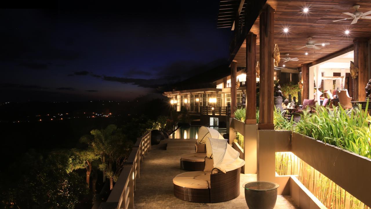 The Oriental Luxury Suites Batangas Exterior photo